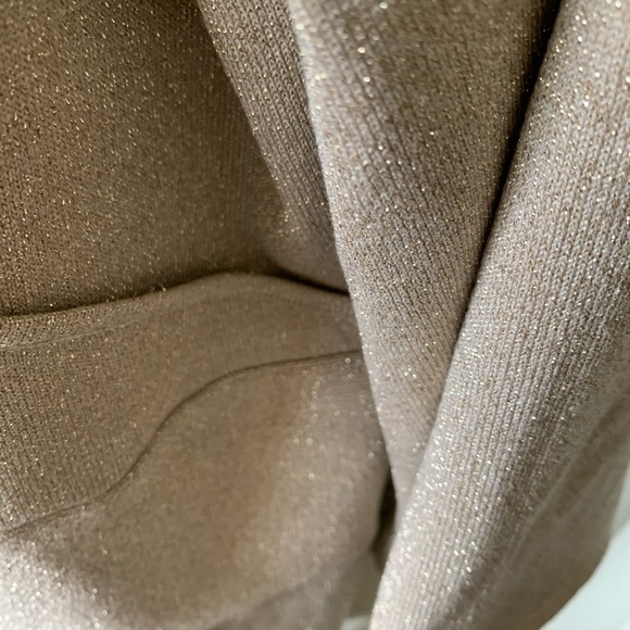 Evie gold metallic silk faux wrap top. Size 1X - Picture 6 of 7